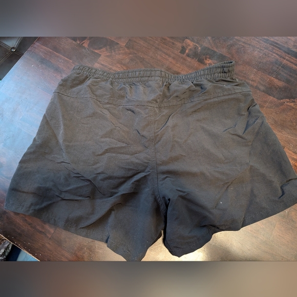 Patagonia Nylon Shorts, Black, Women's Medium - Picture 6 of 6